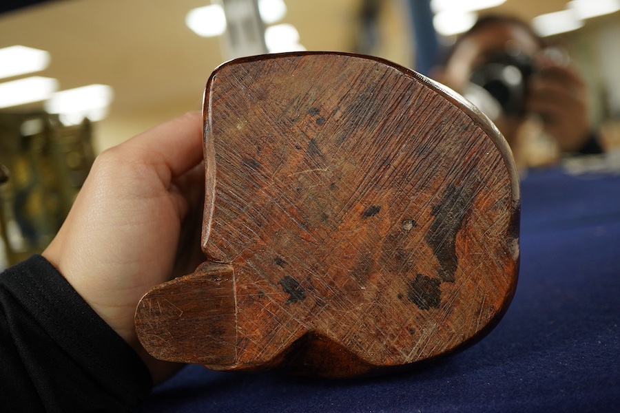 A Thuya wood and ivory figural tobacco box, 19.5cm - CITES Submission reference WK3EC3XH